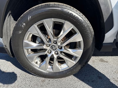 2021 Toyota RAV4 XLE Premium FWD