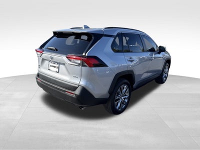 2021 Toyota RAV4 XLE Premium FWD