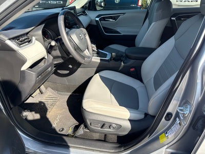 2021 Toyota RAV4 XLE Premium FWD