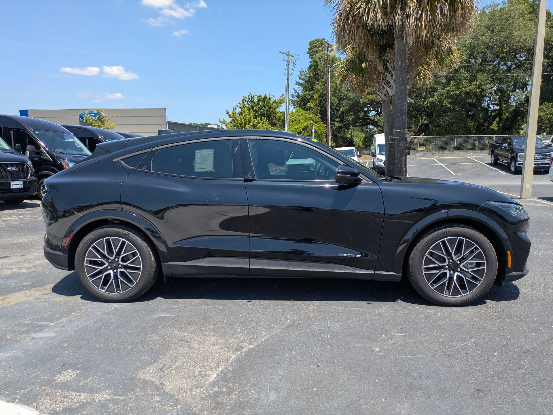 2025 Ford Mustang Mach-E Premium