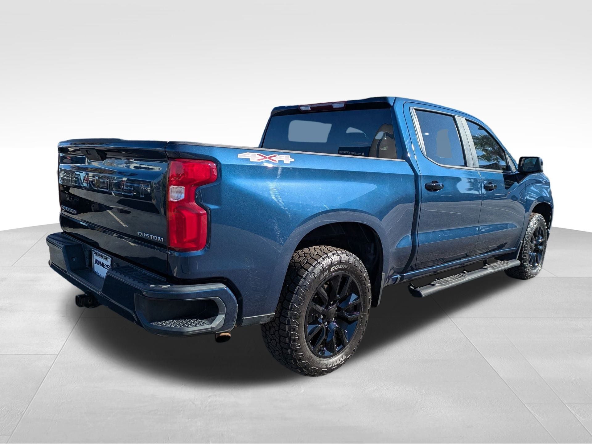 2022 Chevrolet Silverado 1500 LTD Custom 4WD