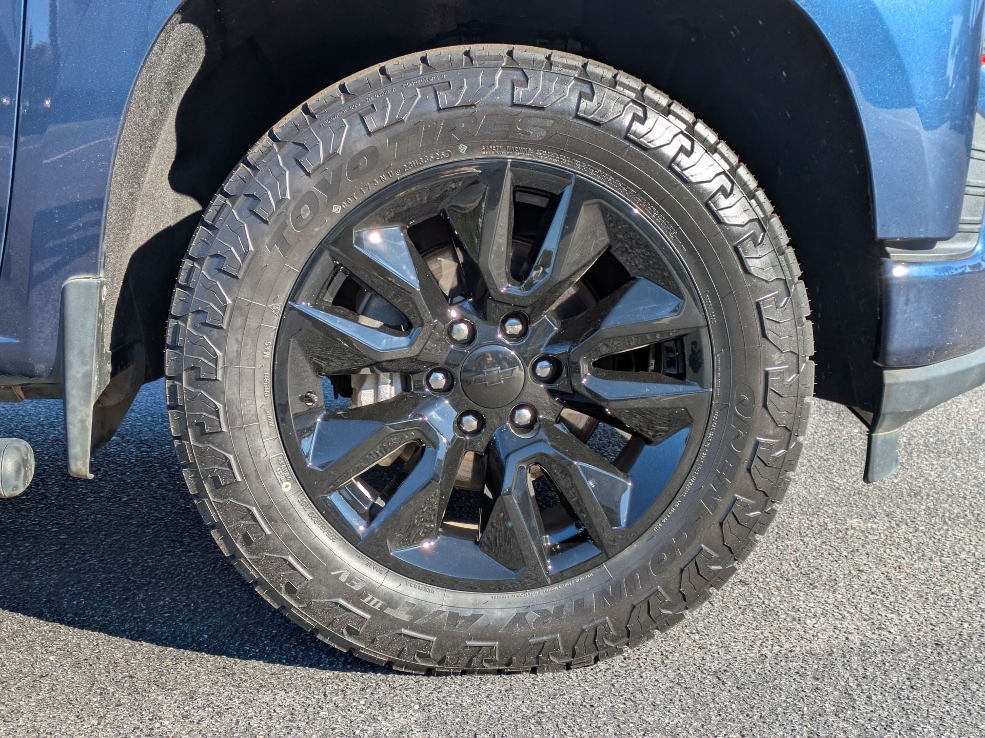 2022 Chevrolet Silverado 1500 LTD Custom 4WD