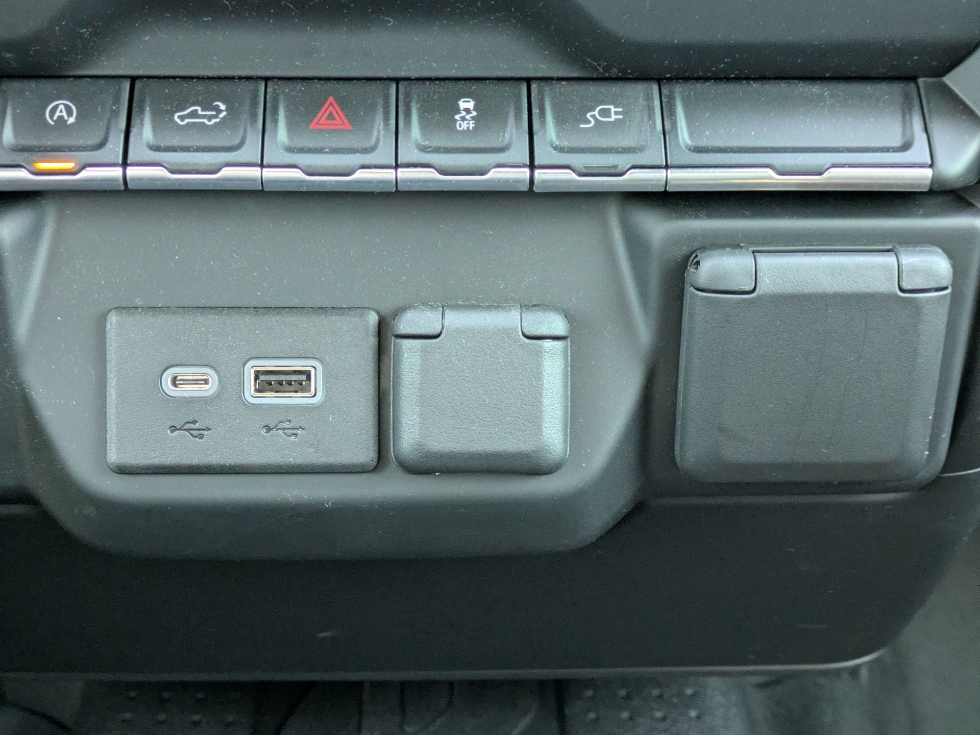 2022 Chevrolet Silverado 1500 LTD Custom 4WD