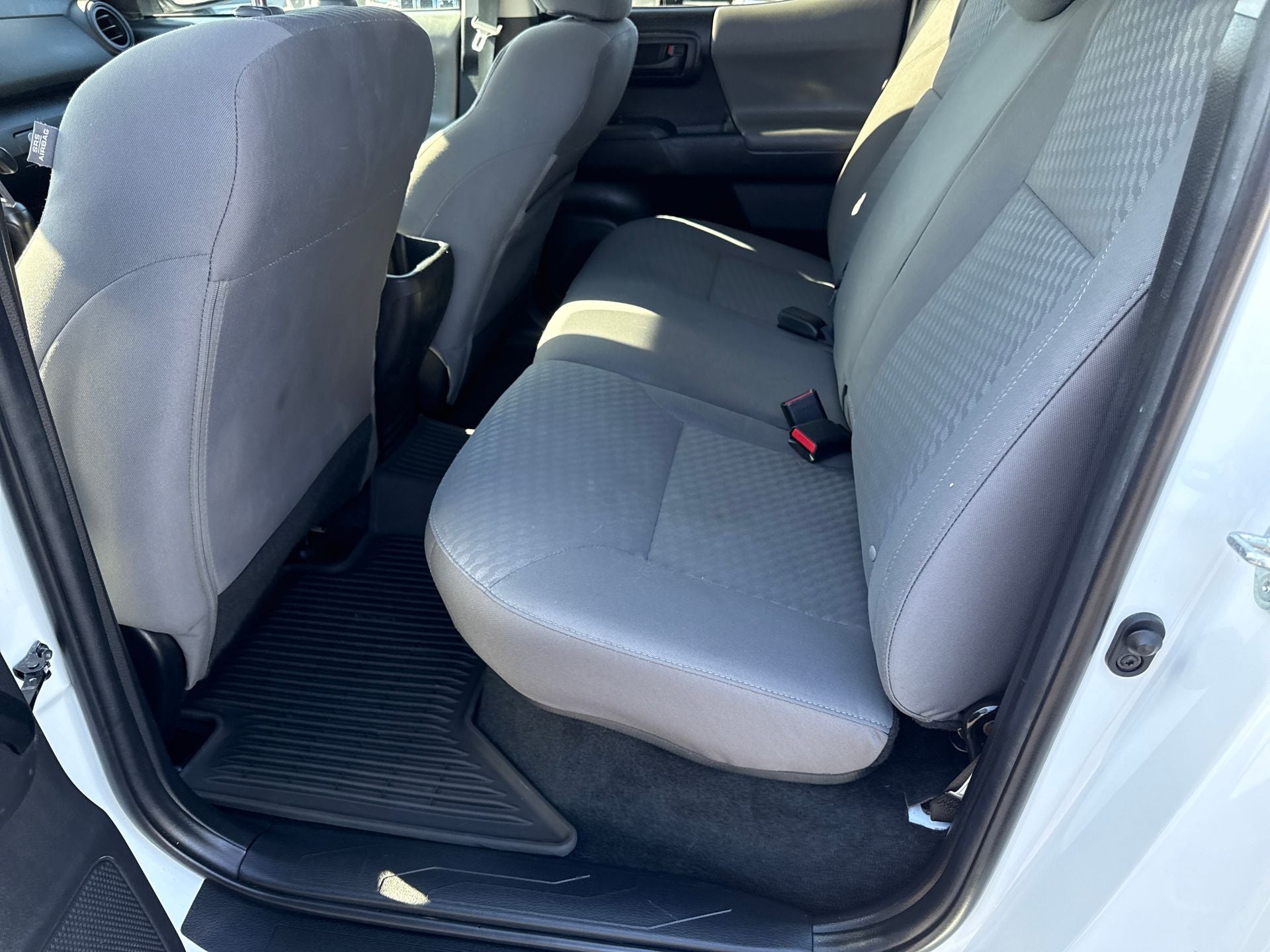 2022 Toyota Tacoma SR V6