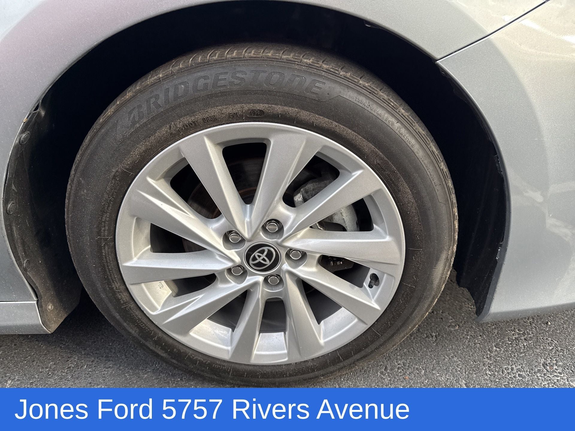 2024 Toyota Camry LE