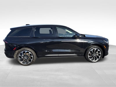 2024 Lincoln Nautilus Reserve