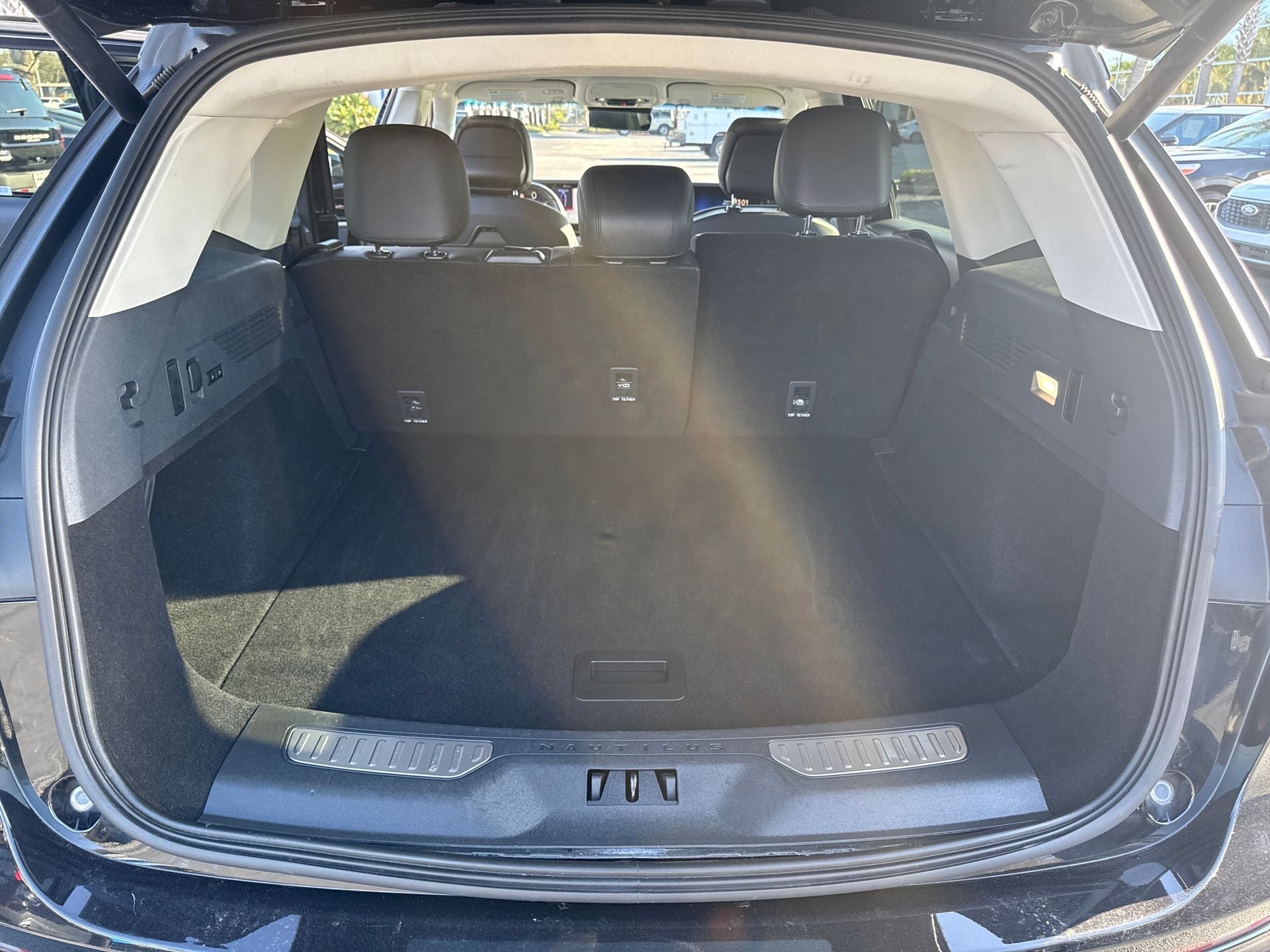 2024 Lincoln Nautilus Reserve