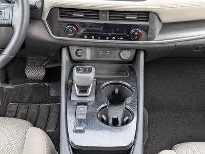 2025 Nissan Rogue SV FWD