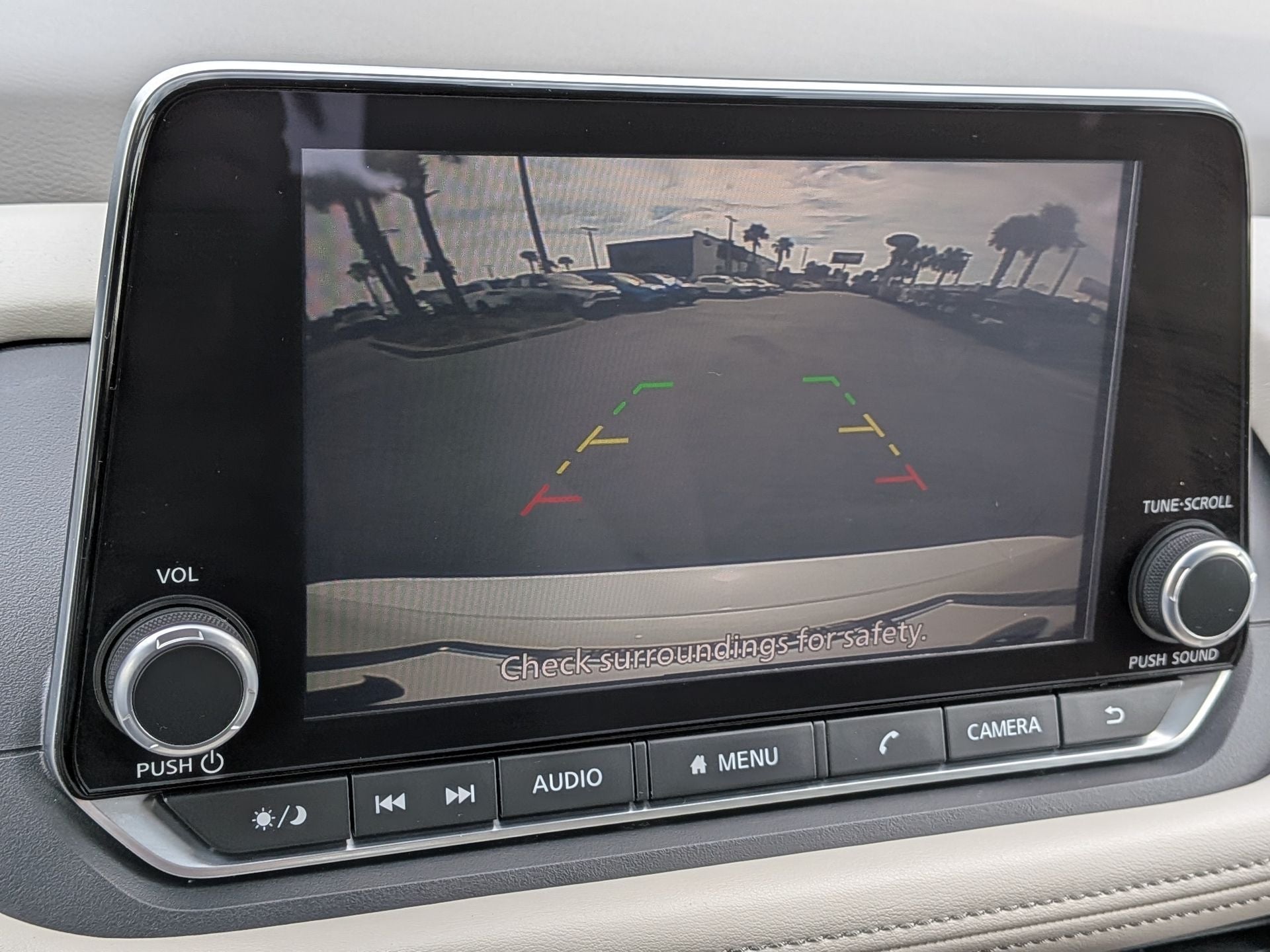 2025 Nissan Rogue SV FWD