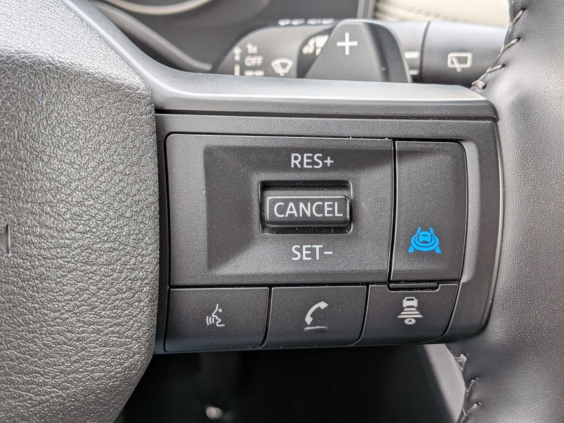 2025 Nissan Rogue SV FWD