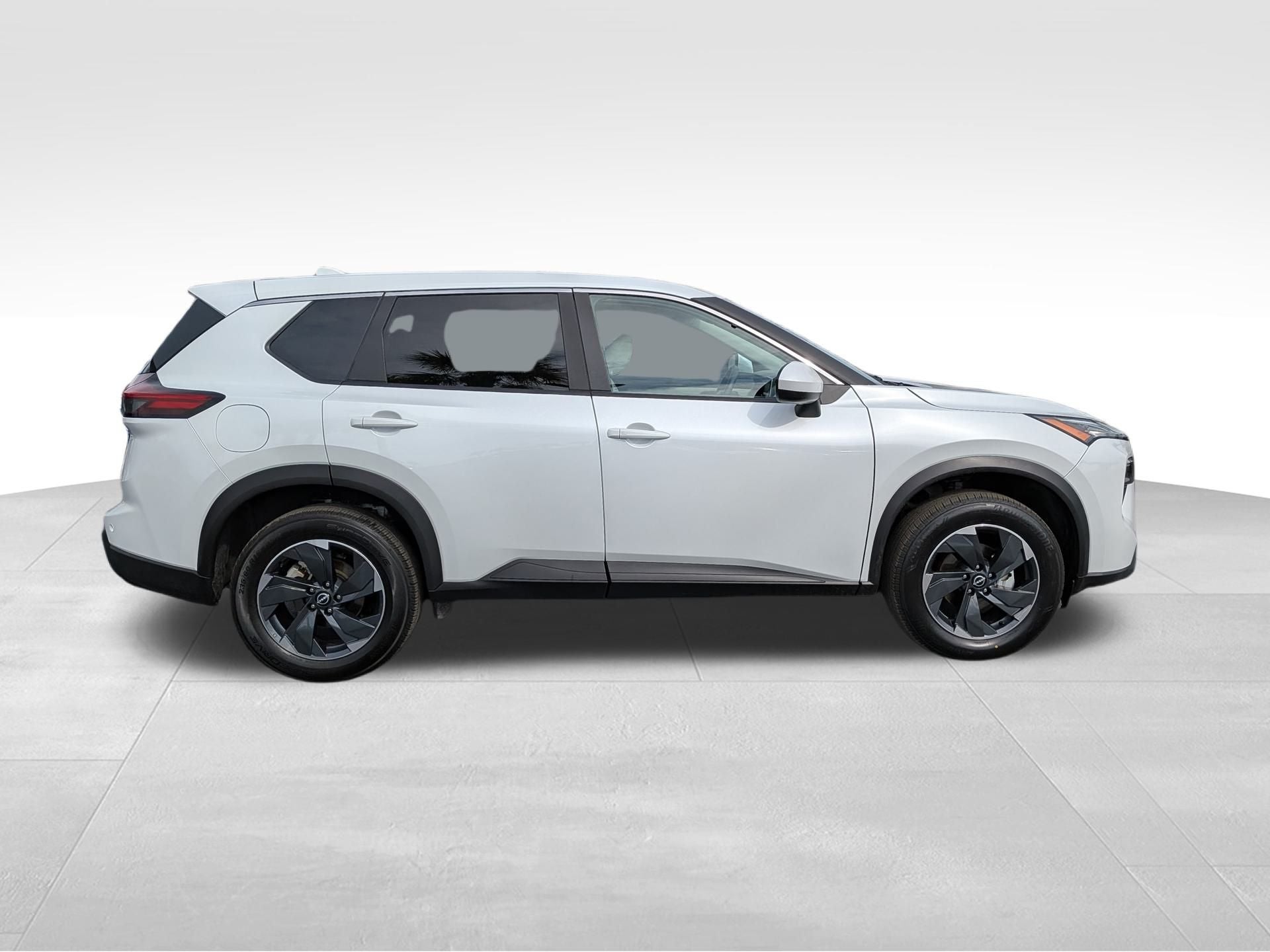 2025 Nissan Rogue SV FWD