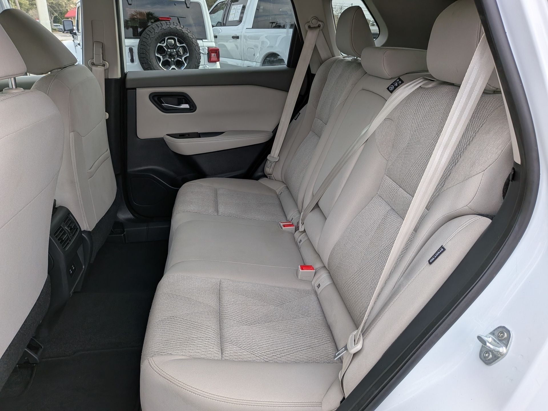 2025 Nissan Rogue SV FWD