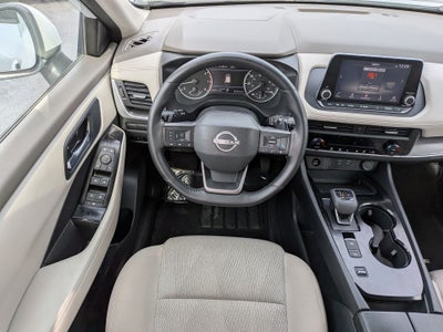 2025 Nissan Rogue SV FWD