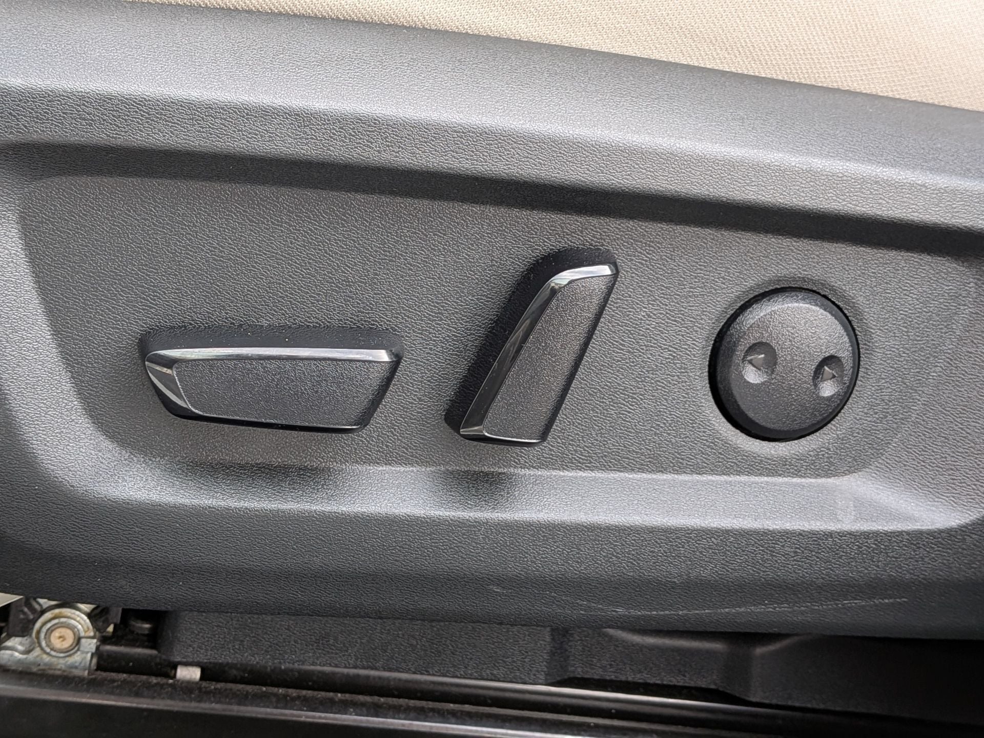 2025 Nissan Rogue SV FWD