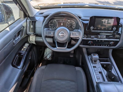 2022 Nissan Pathfinder S