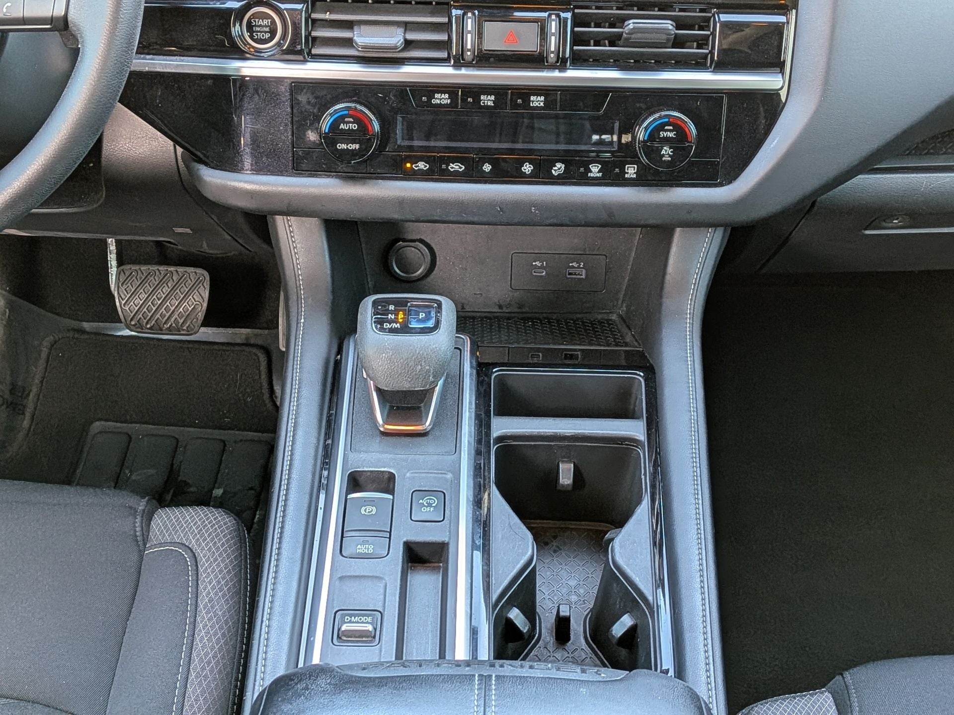 2022 Nissan Pathfinder S