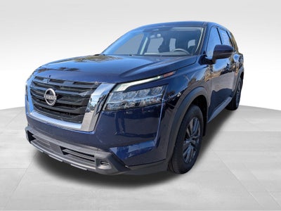 2022 Nissan Pathfinder S