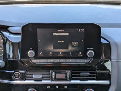 2022 Nissan Pathfinder S