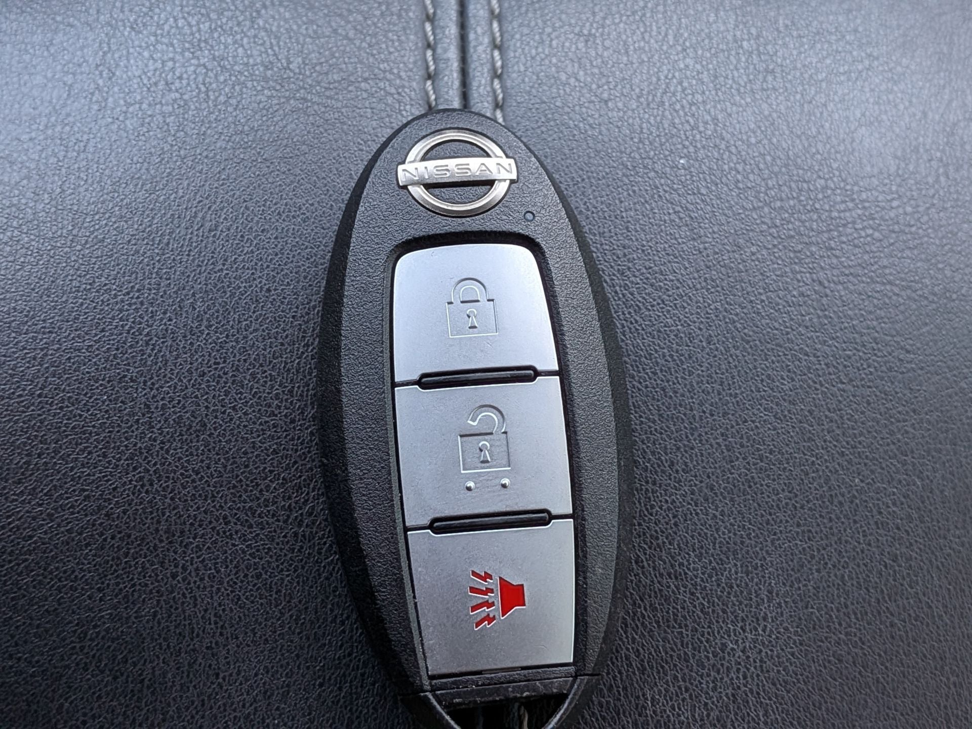 2022 Nissan Pathfinder S