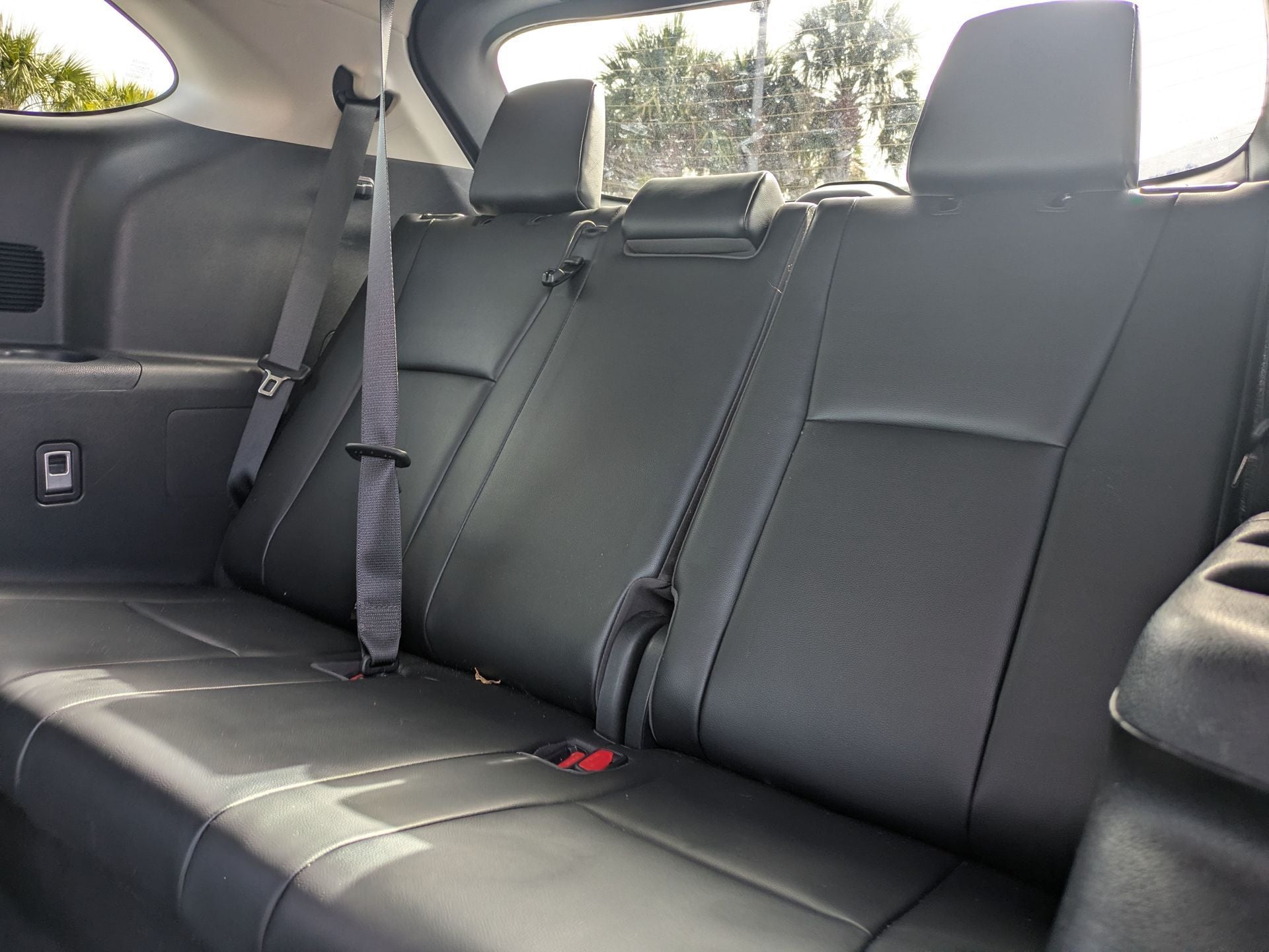 2022 Toyota Highlander XLE FWD