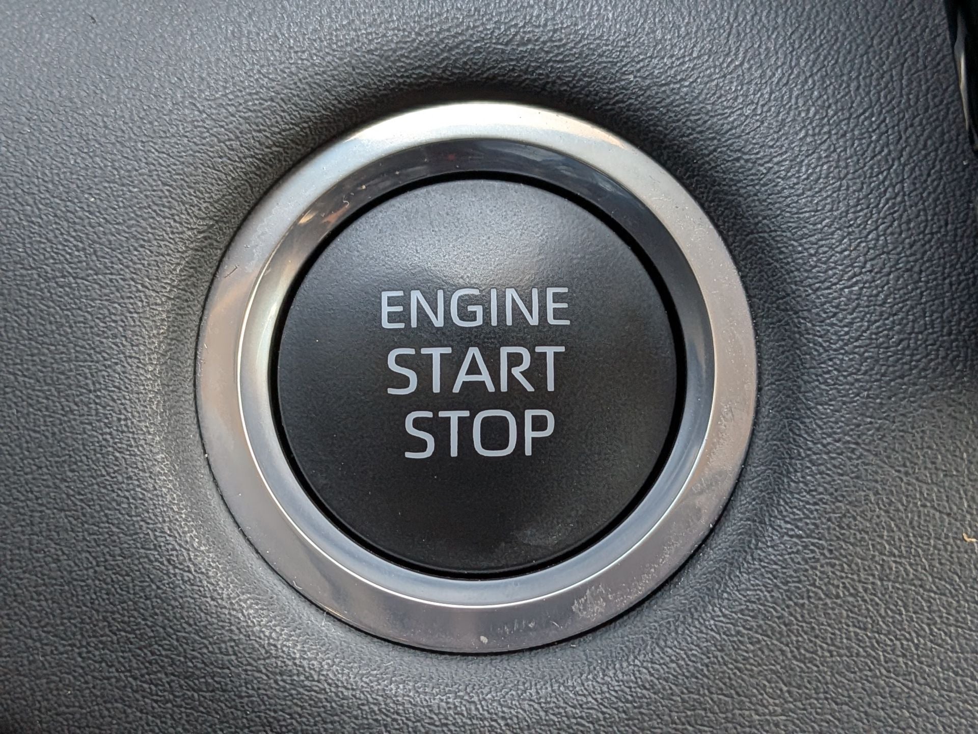 2024 Toyota Highlander LE AWD