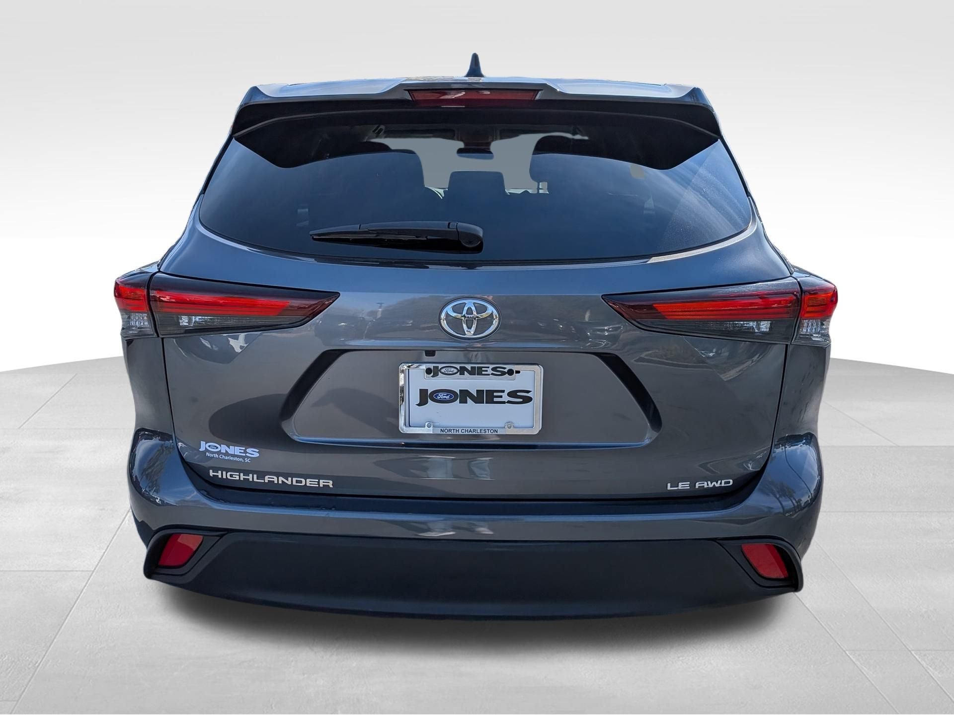 2024 Toyota Highlander LE AWD