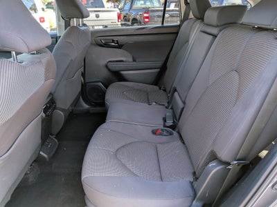 2024 Toyota Highlander LE AWD