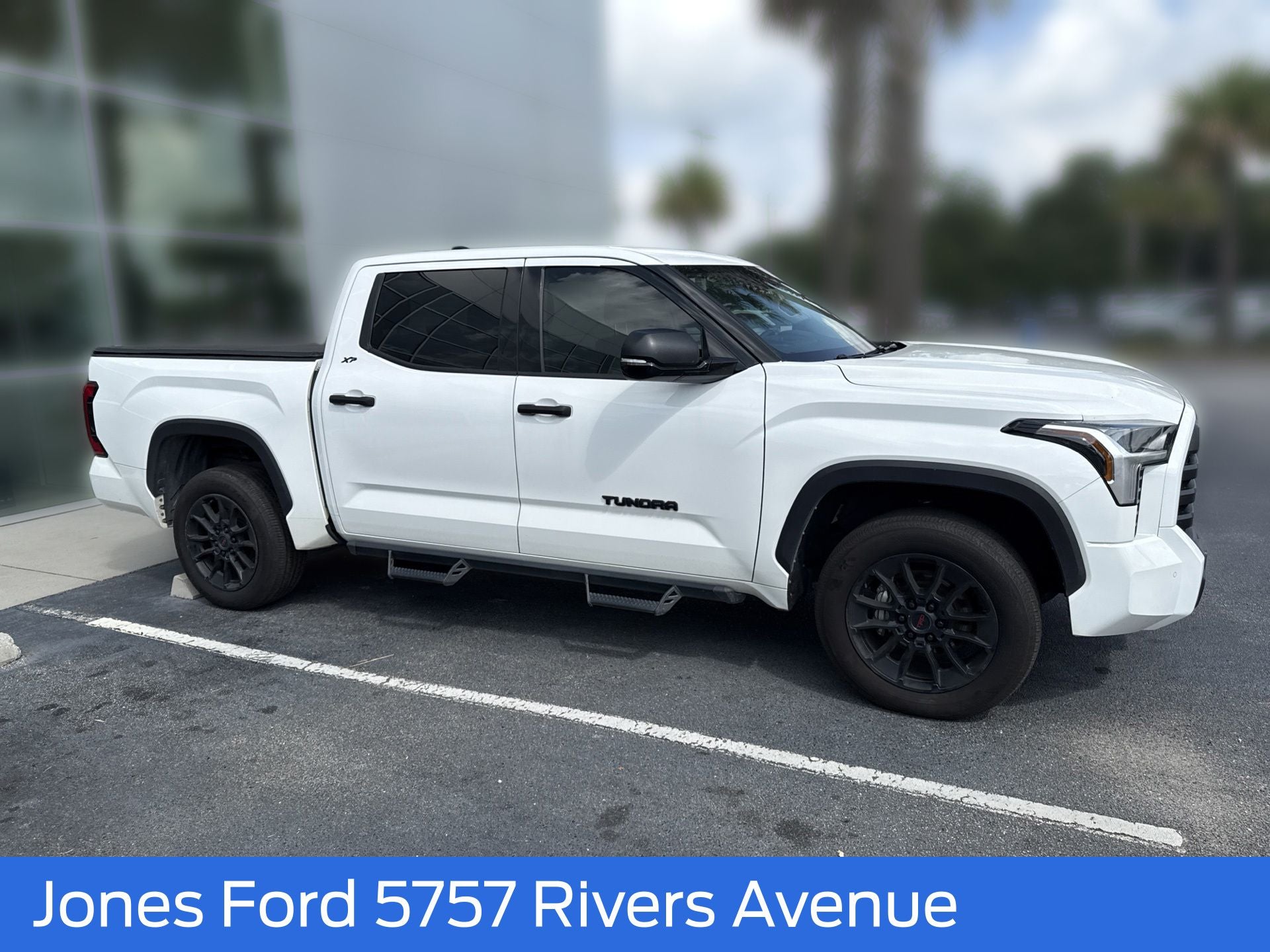 2023 Toyota Tundra SR5