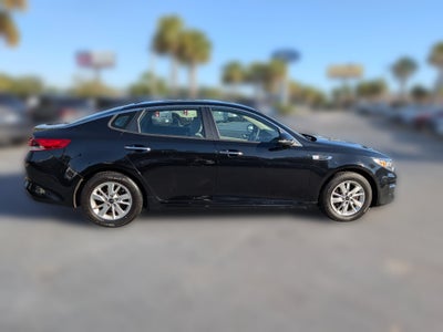 2017 Kia Optima LX