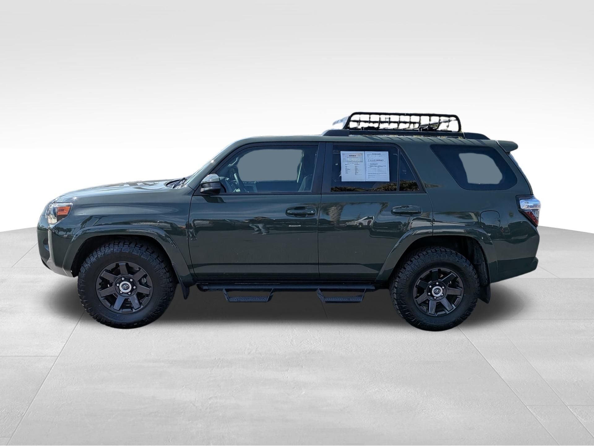 2022 Toyota 4Runner Trail RWD