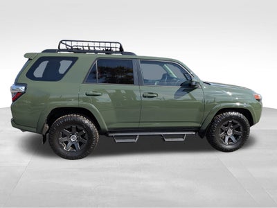 2022 Toyota 4Runner Trail RWD