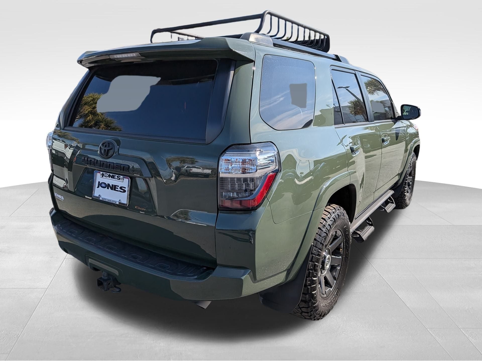 2022 Toyota 4Runner Trail RWD