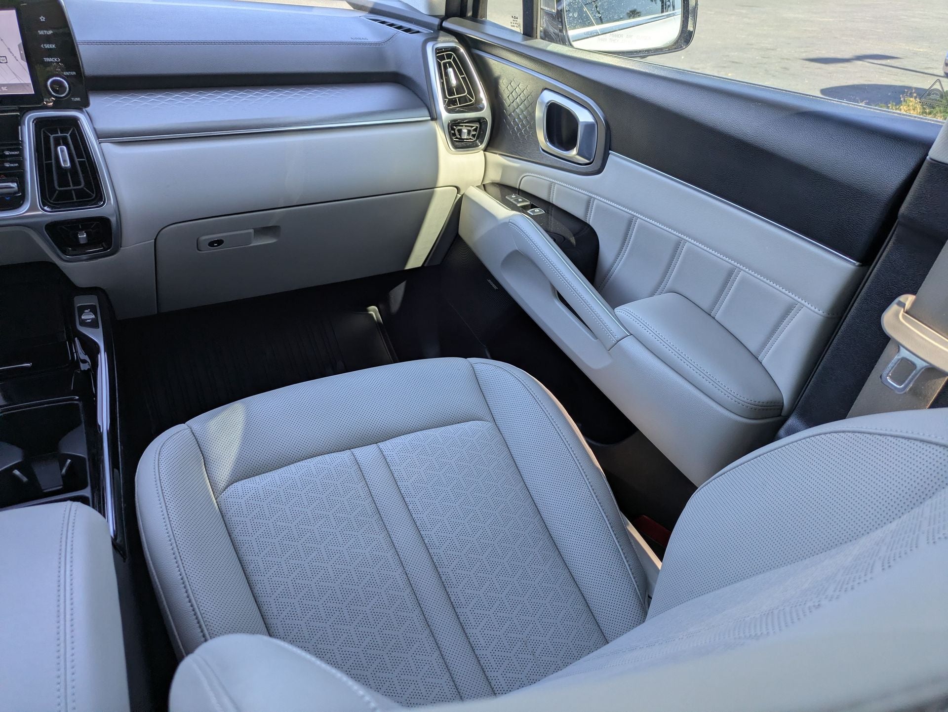 2023 Kia Sorento Plug-In Hybrid SX Prestige