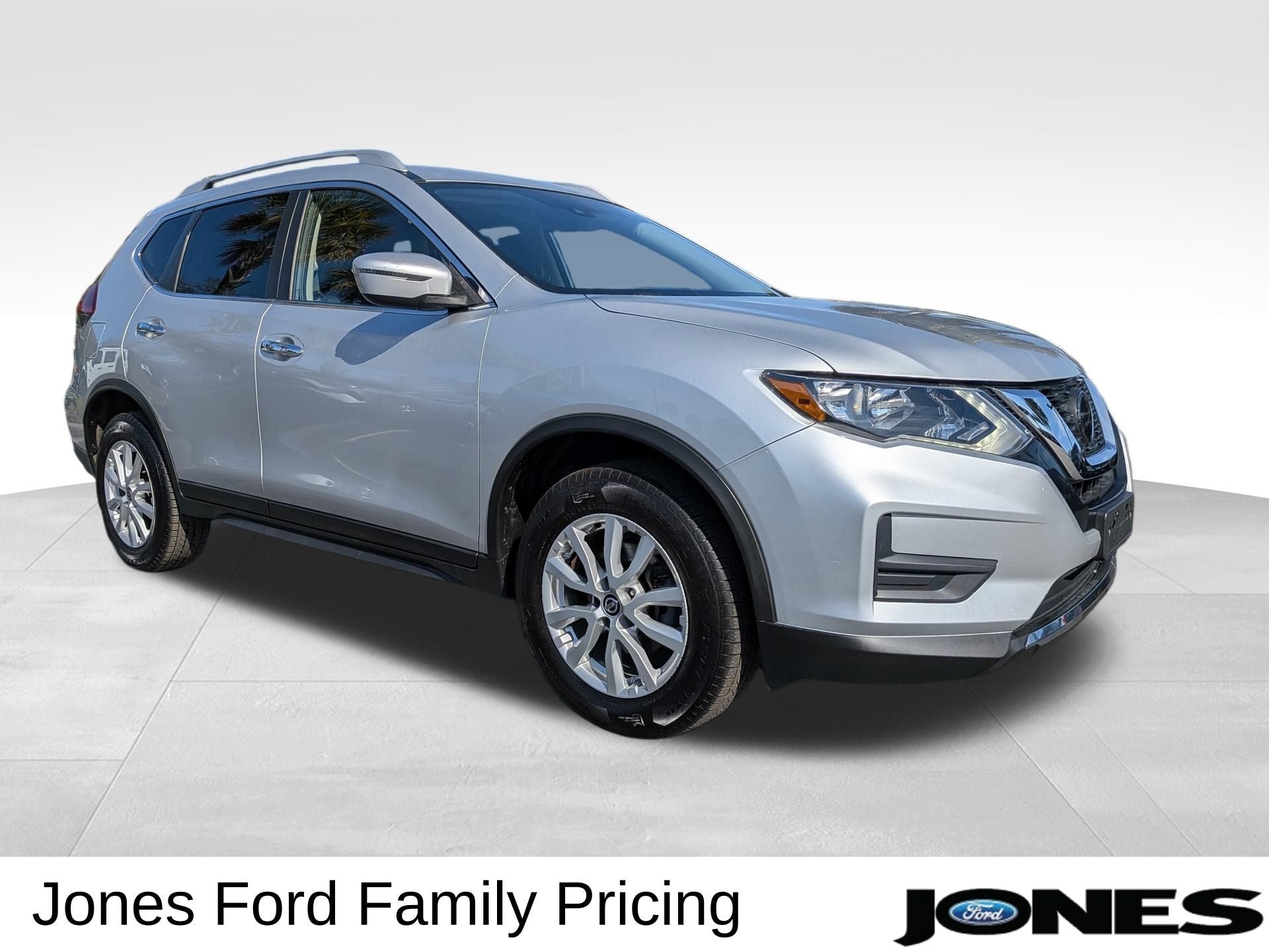 2020 Nissan Rogue SV