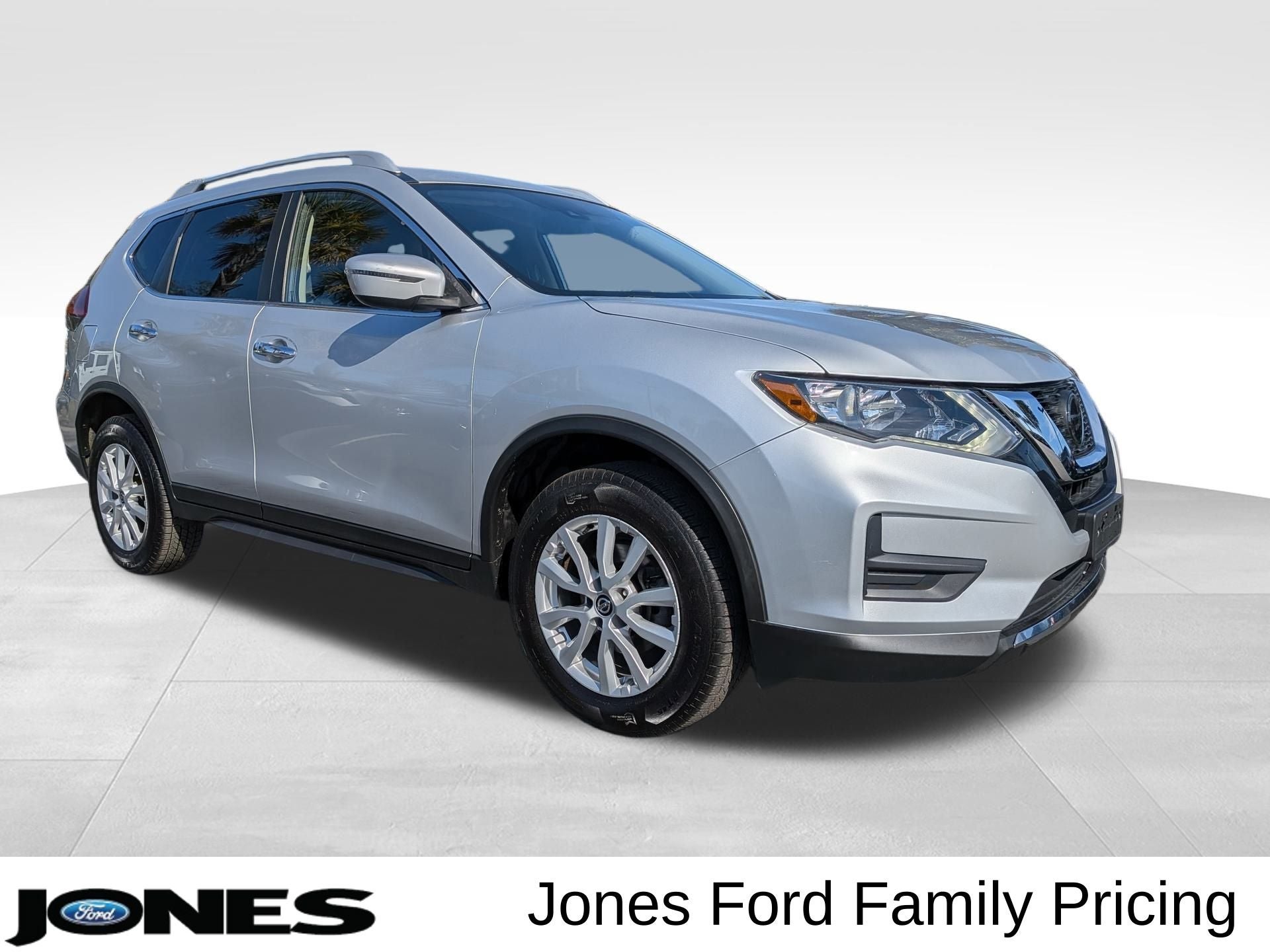 2020 Nissan Rogue SV