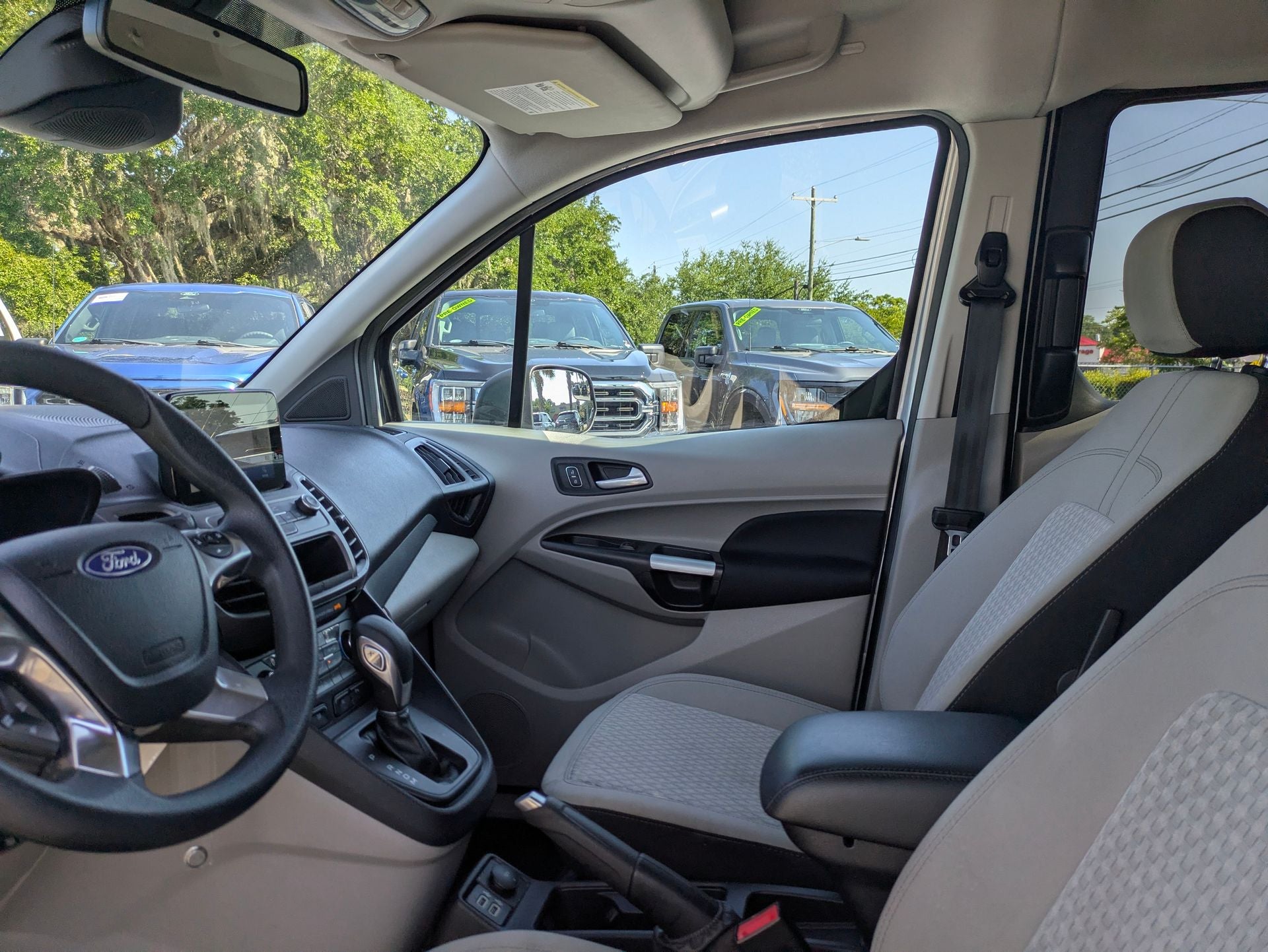 2022 Ford Transit Connect XLT
