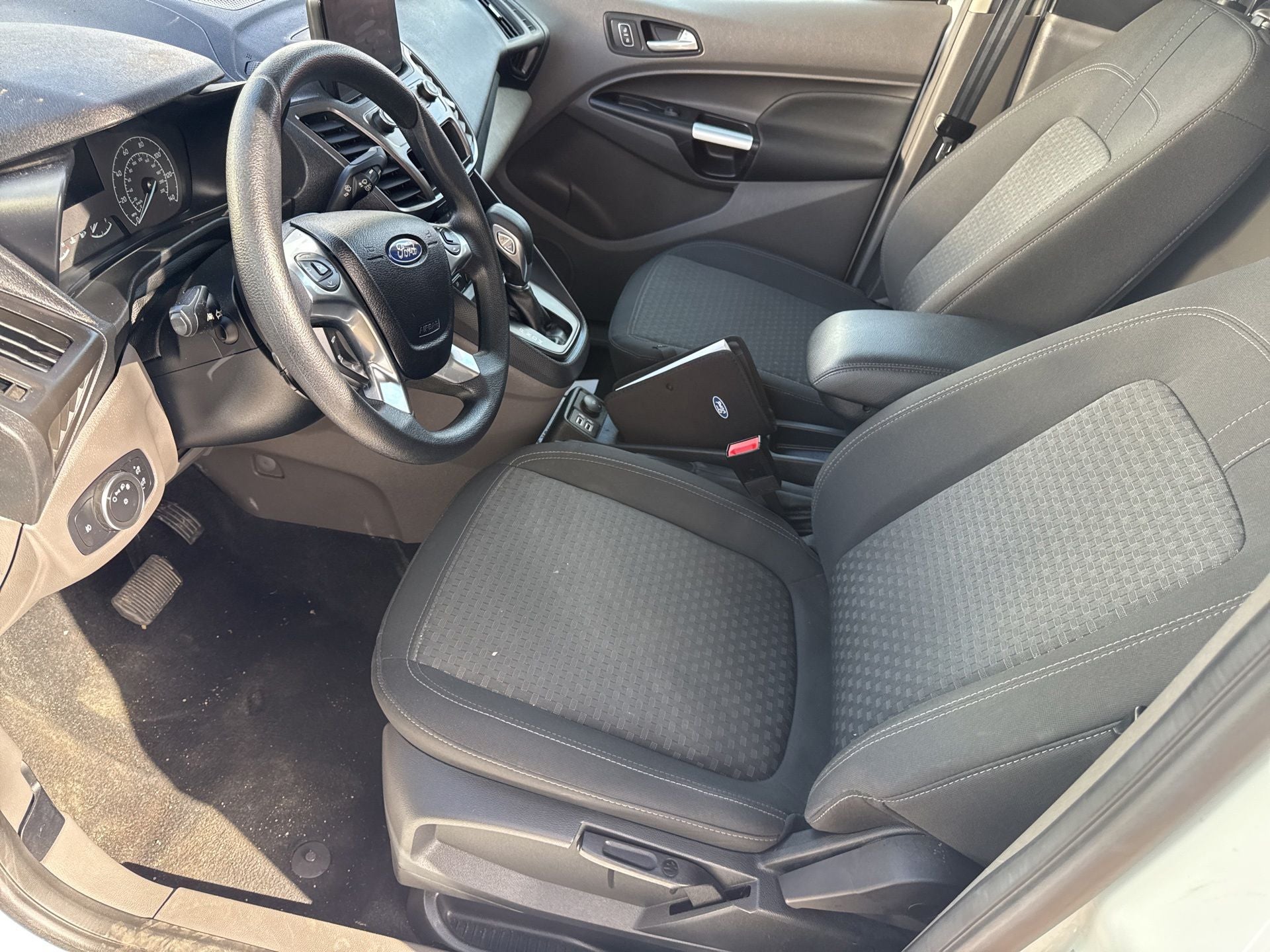 2022 Ford Transit Connect XLT